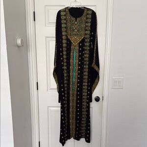 Elegant Embroidered Abaya size 1(small)